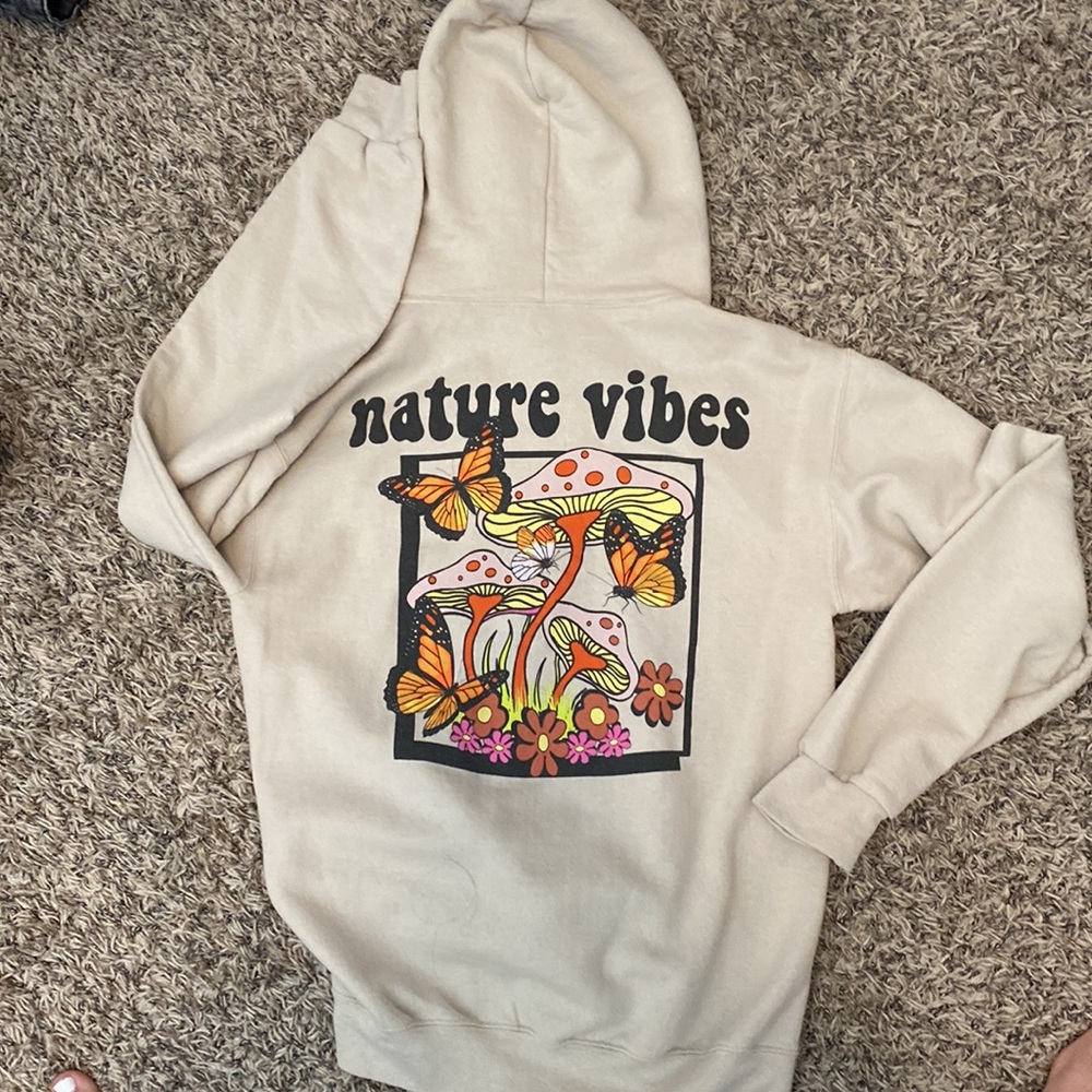 Really Good Quality Hoodie Not Too Thick and Not Too Thin!